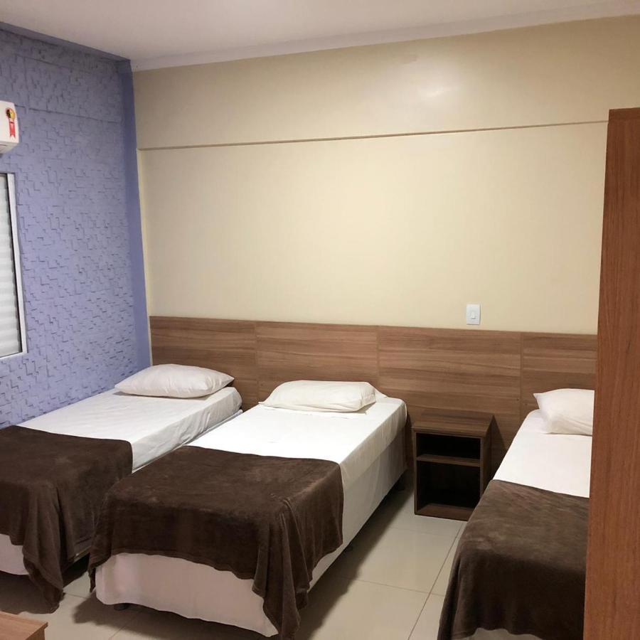 Aeroporto Plaza Hotel カンポ・グランデ エクステリア 写真
