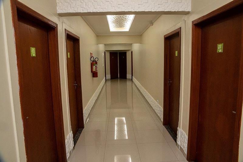 Aeroporto Plaza Hotel カンポ・グランデ エクステリア 写真